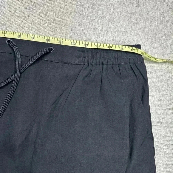 Eddie Bauer Skort Tulip Hem Black - Picture 2 of 11
